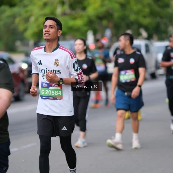 Runner Photo 4033016