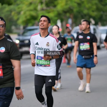 Runner Photo 4033018