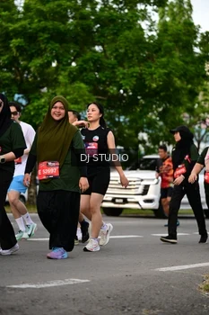 Runner Photo 4033049