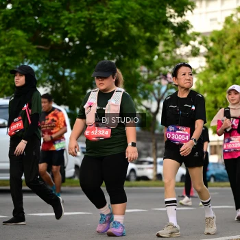 Runner Photo 4033072