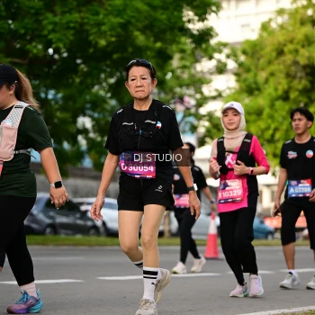 Runner Photo 4033077