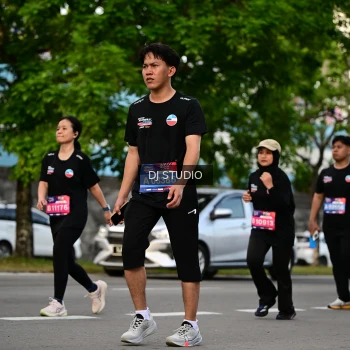 Runner Photo 4033115