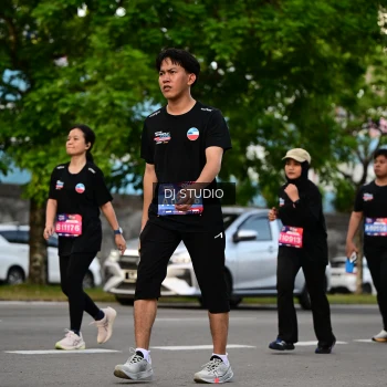 Runner Photo 4033116