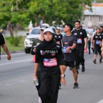 Runner Photo 4033123