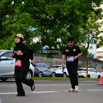 Runner Photo 4033127