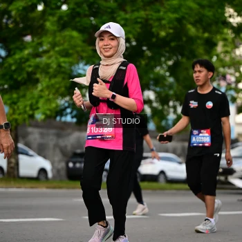 Runner Photo 4033133
