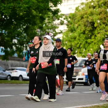 Runner Photo 4033147