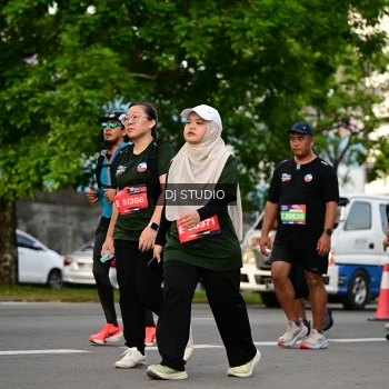 Runner Photo 4033156
