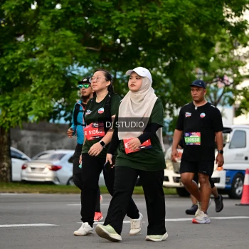 Runner Photo 4033157