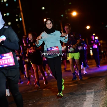 Runner Photo 4033233