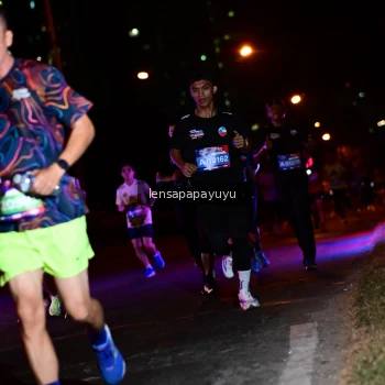 Runner Photo 4033302