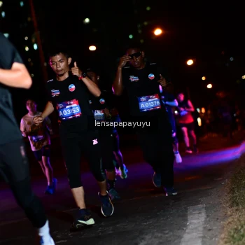 Runner Photo 4033364