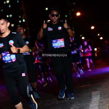 Runner Photo 4033425