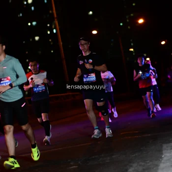 Runner Photo 4033436