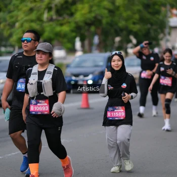 Runner Photo 4033452