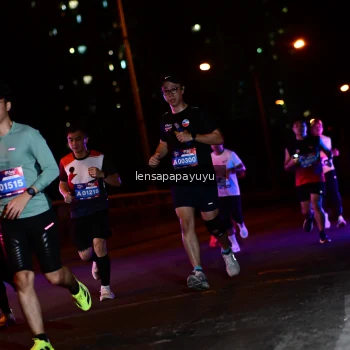 Runner Photo 4033456