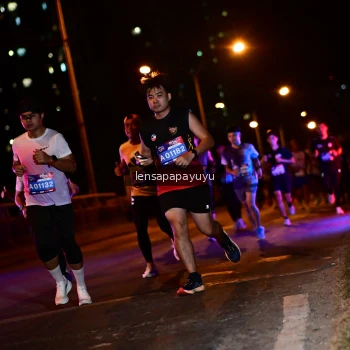 Runner Photo 4033494