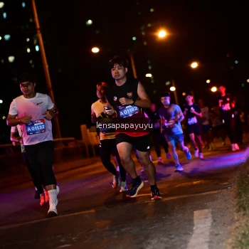 Runner Photo 4033504