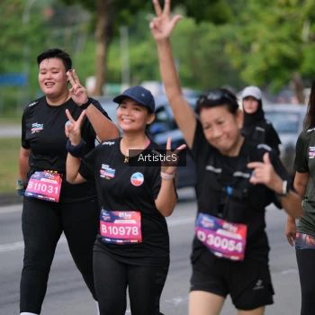 Runner Photo 4033615