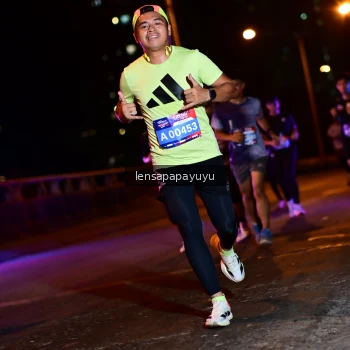 Runner Photo 4033625