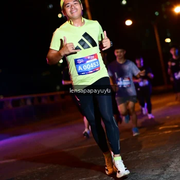 Runner Photo 4033633