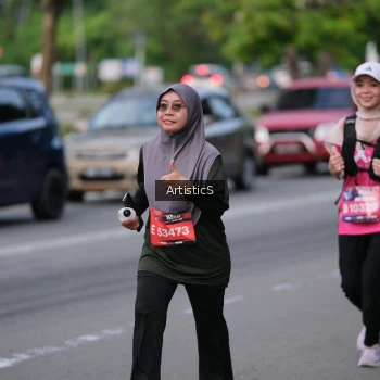 Runner Photo 4033637