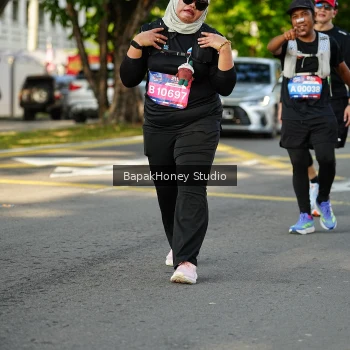 Runner Photo 4033648
