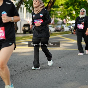 Runner Photo 4033658