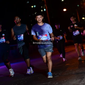Runner Photo 4033690