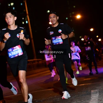 Runner Photo 4033737