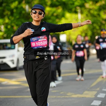 Runner Photo 4033751
