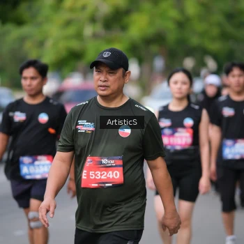 Runner Photo 4033760