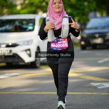 Runner Photo 4033773
