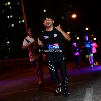 Runner Photo 4033834