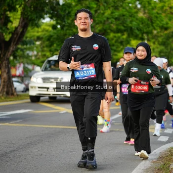 Runner Photo 4033937