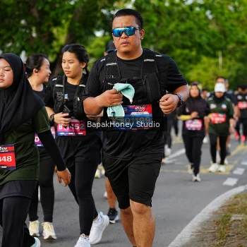 Runner Photo 4034009