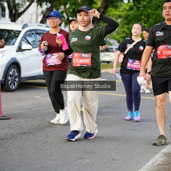 Runner Photo 4034110