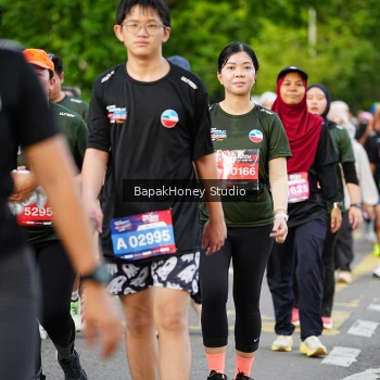 Runner Photo 4034119