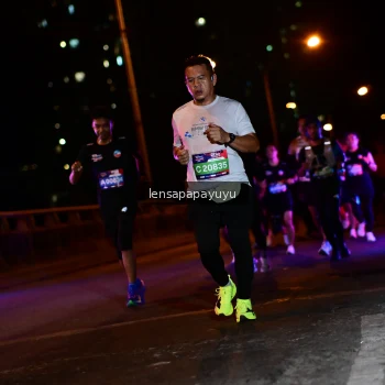 Runner Photo 4034122