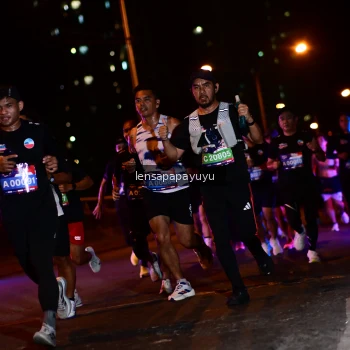Runner Photo 4034134