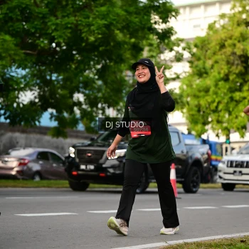 Runner Photo 4034156