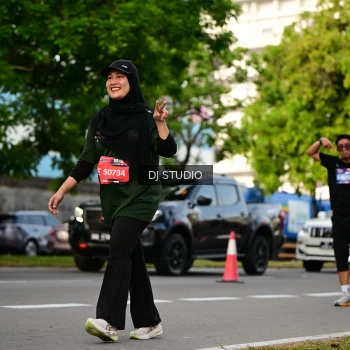 Runner Photo 4034165