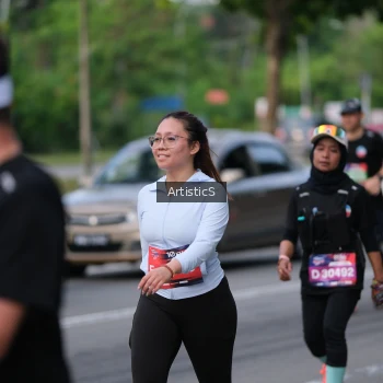 Runner Photo 4034167
