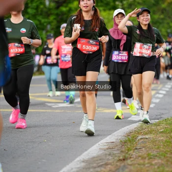 Runner Photo 4034215
