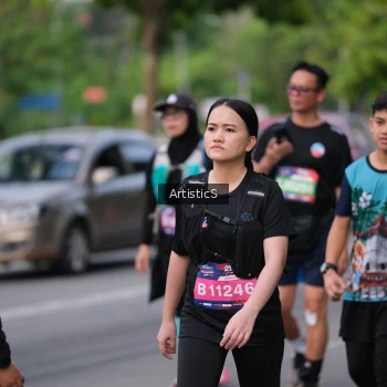Runner Photo 4034243
