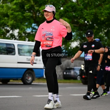 Runner Photo 4034246