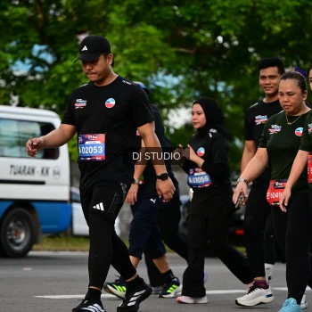 Runner Photo 4034250