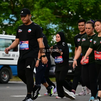Runner Photo 4034255