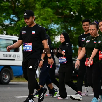 Runner Photo 4034265