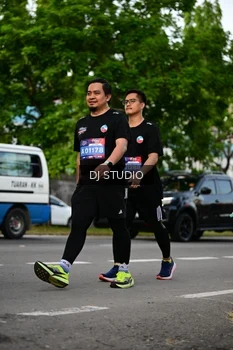 Runner Photo 4034284